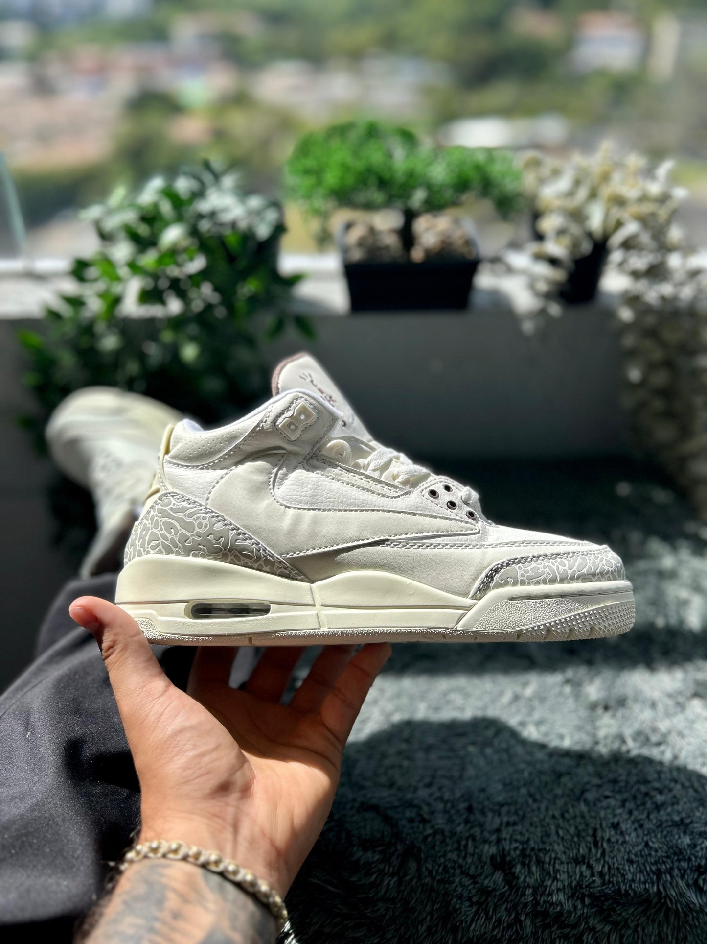 J0RDAN RETRO 3 Blanco